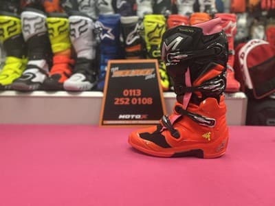 Alpinestars tech 7 motocross/enduro boots black/red/pink