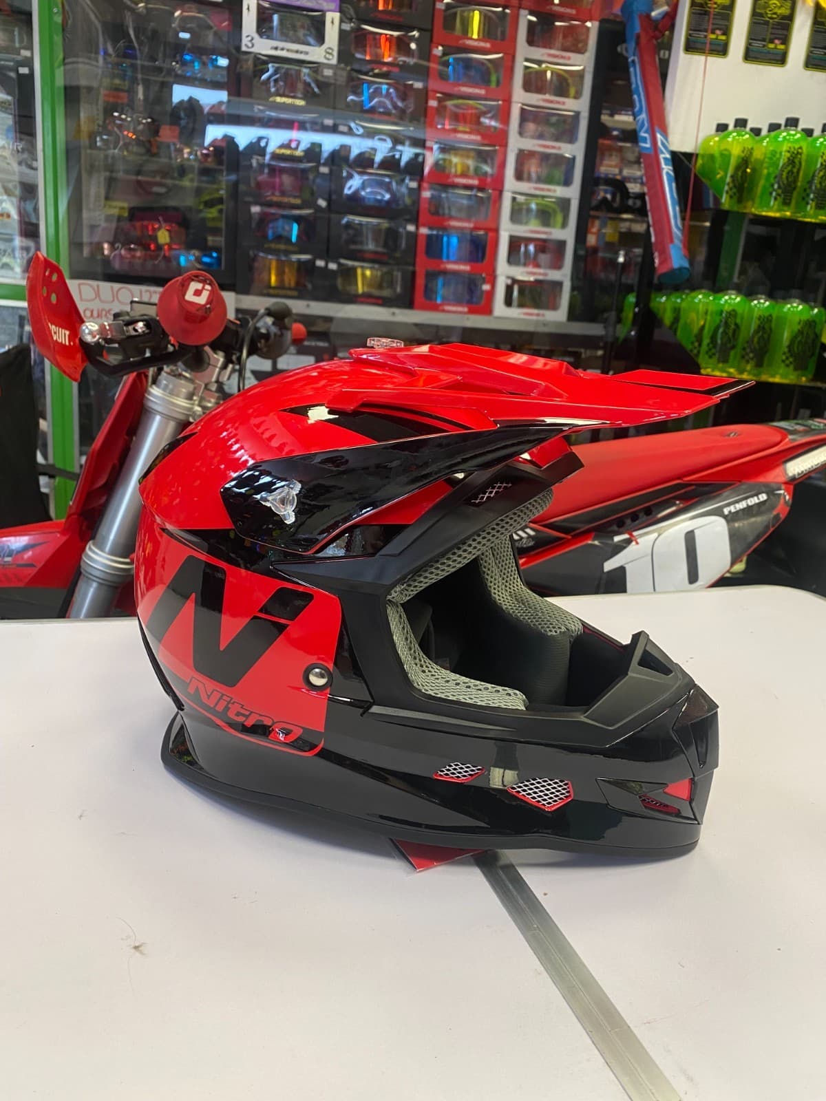 Nitro moto x helmet £50 motocross/enduro/ red