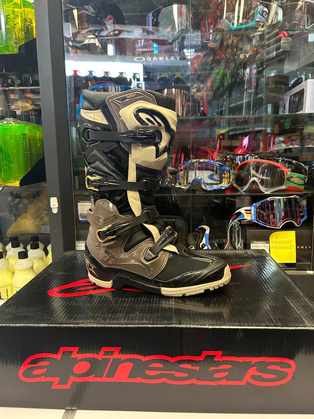 Alpinestars tech 7 enduro drystar boots black/grey/gold